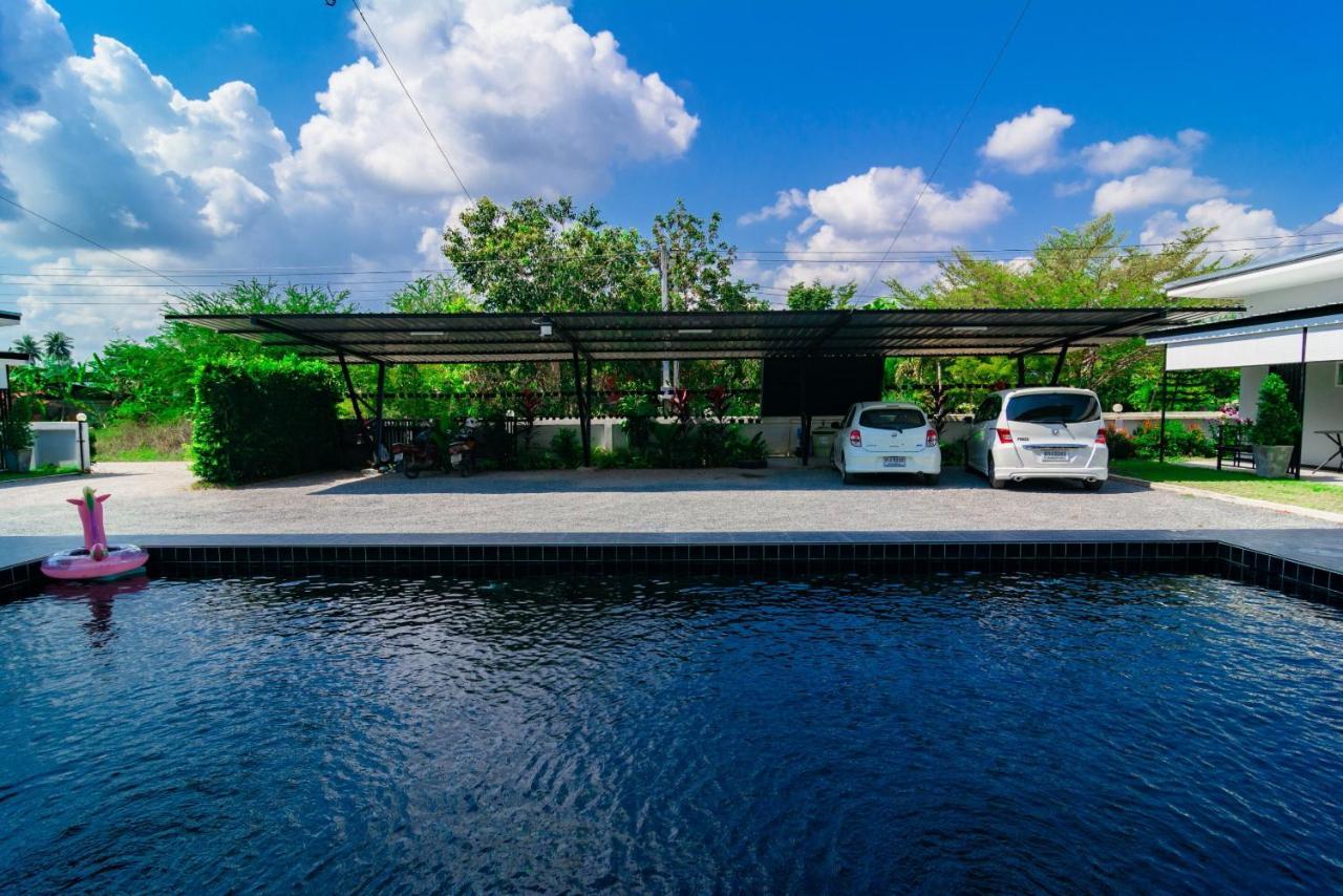 Oyo 533 Runya Poolvilla براشاوب خيرى خان المظهر الخارجي الصورة